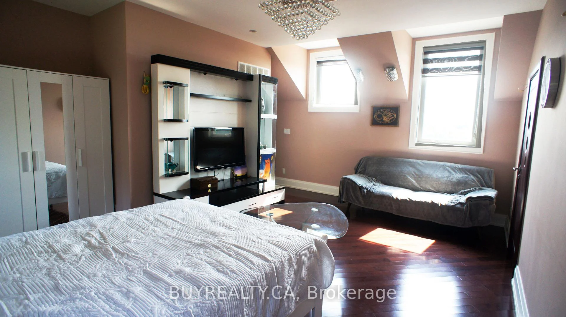 Photo 22 of 2530 King Road, King, King City — HOMEH