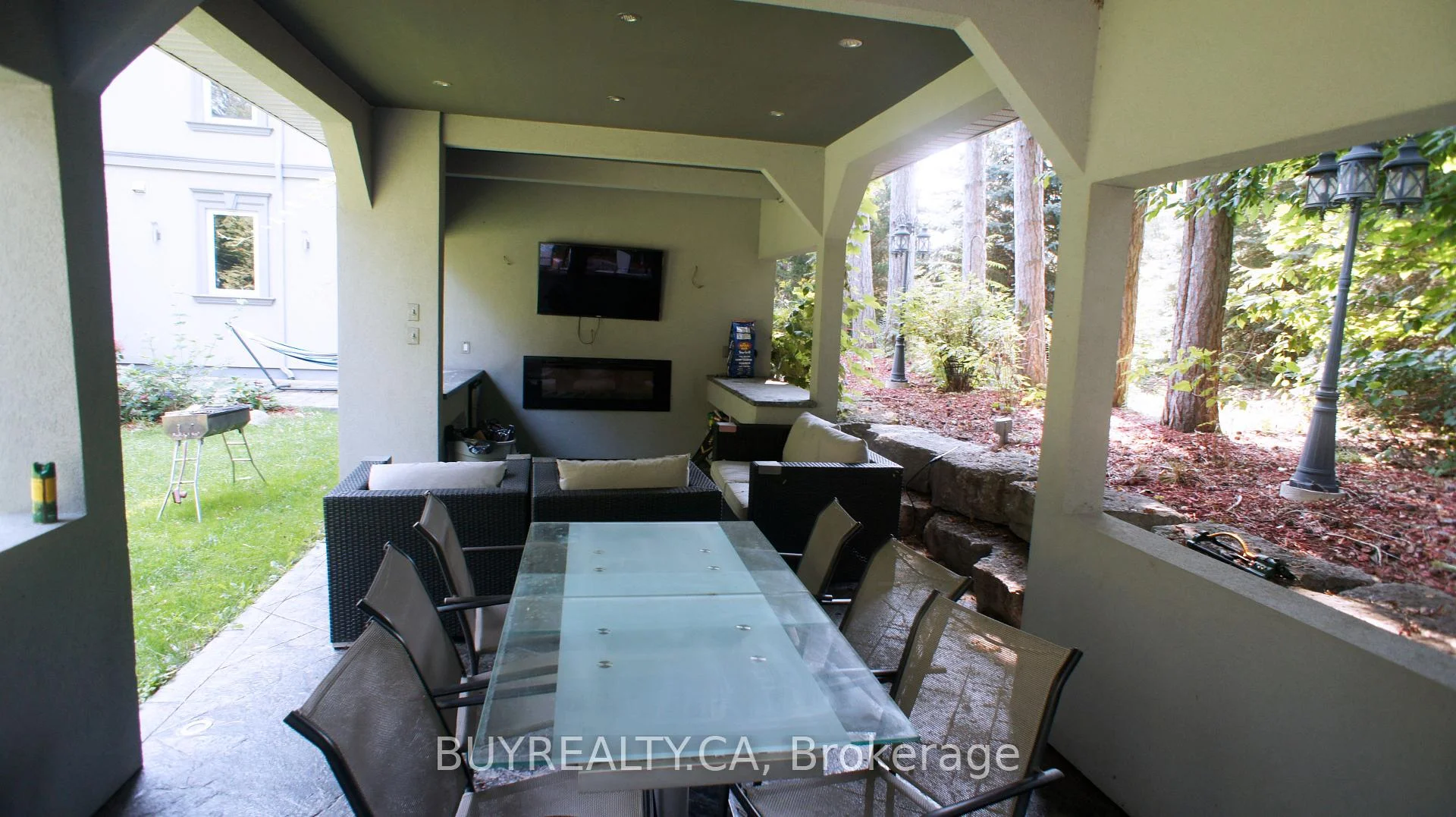 Photo 31 of 2530 King Road, King, King City — HOMEH