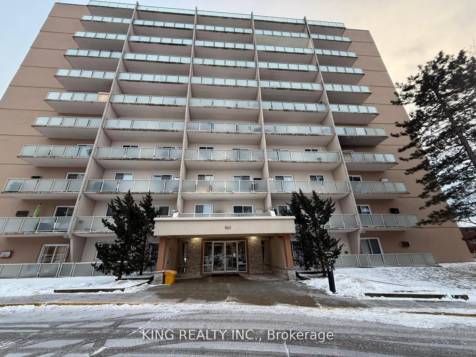 Photo of Unit 302, 563 Mornington Avenue