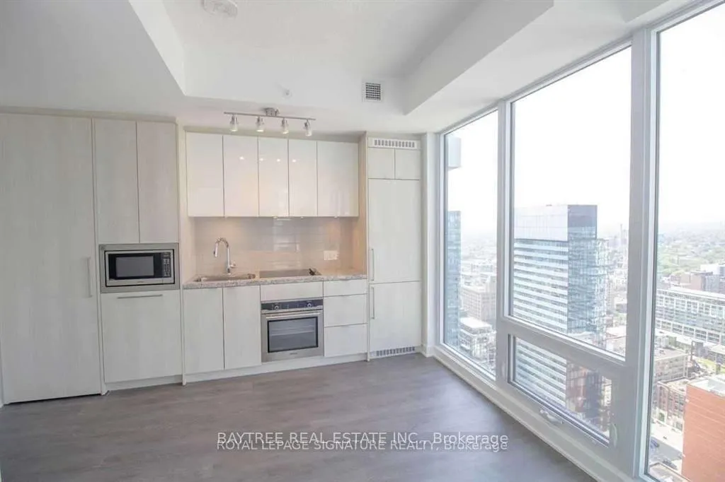 Photo 1 of Unit 4311, 115 Blue Jays Way, Toronto, Waterfront Communities — HOMEH