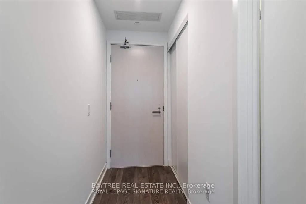 Photo 4 of Unit 4311, 115 Blue Jays Way, Toronto, Waterfront Communities — HOMEH