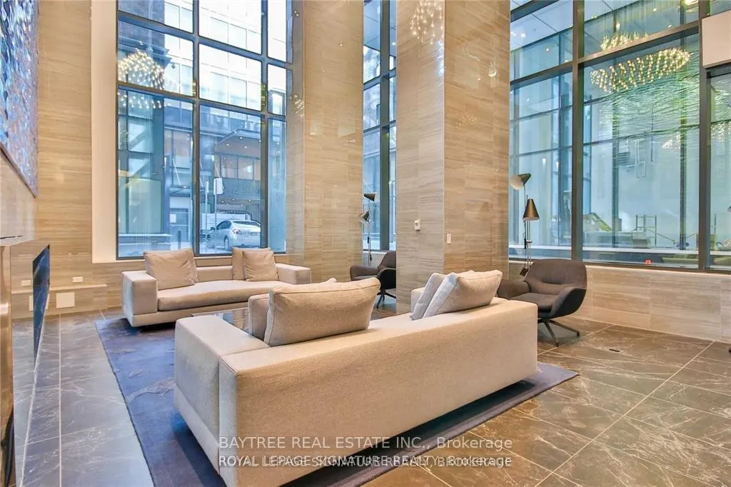 Photo 9 of Unit 4311, 115 Blue Jays Way, Toronto, Waterfront Communities — HOMEH
