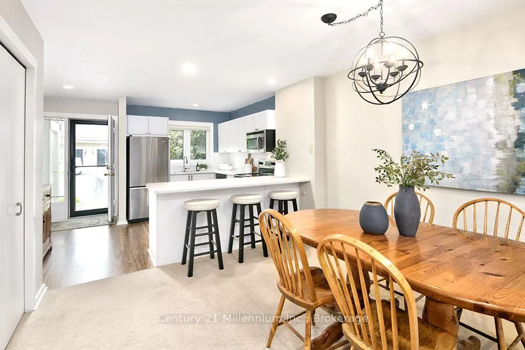 Photo 5 of Unit 530, 22 Dawson Drive, Collingwood — HOMEH