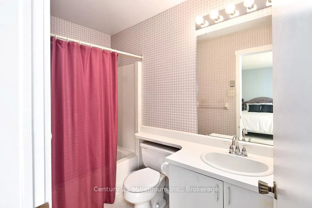 Photo 16 of Unit 530, 22 Dawson Drive, Collingwood — HOMEH