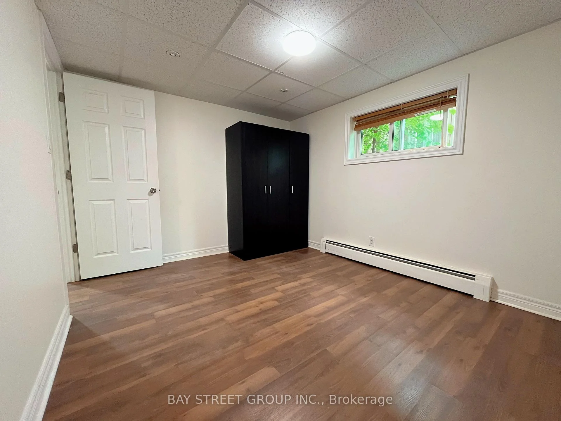 Photo 11 of Unit Lower, 106 St Davids Road, St. Catharines, Burleigh Hill — HOMEH