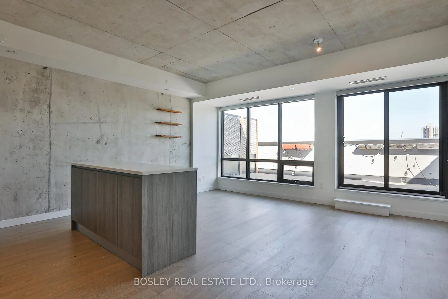 Photo 4 of Unit PH 714, 246 Logan Avenue, Toronto, South Riverdale — HOMEH