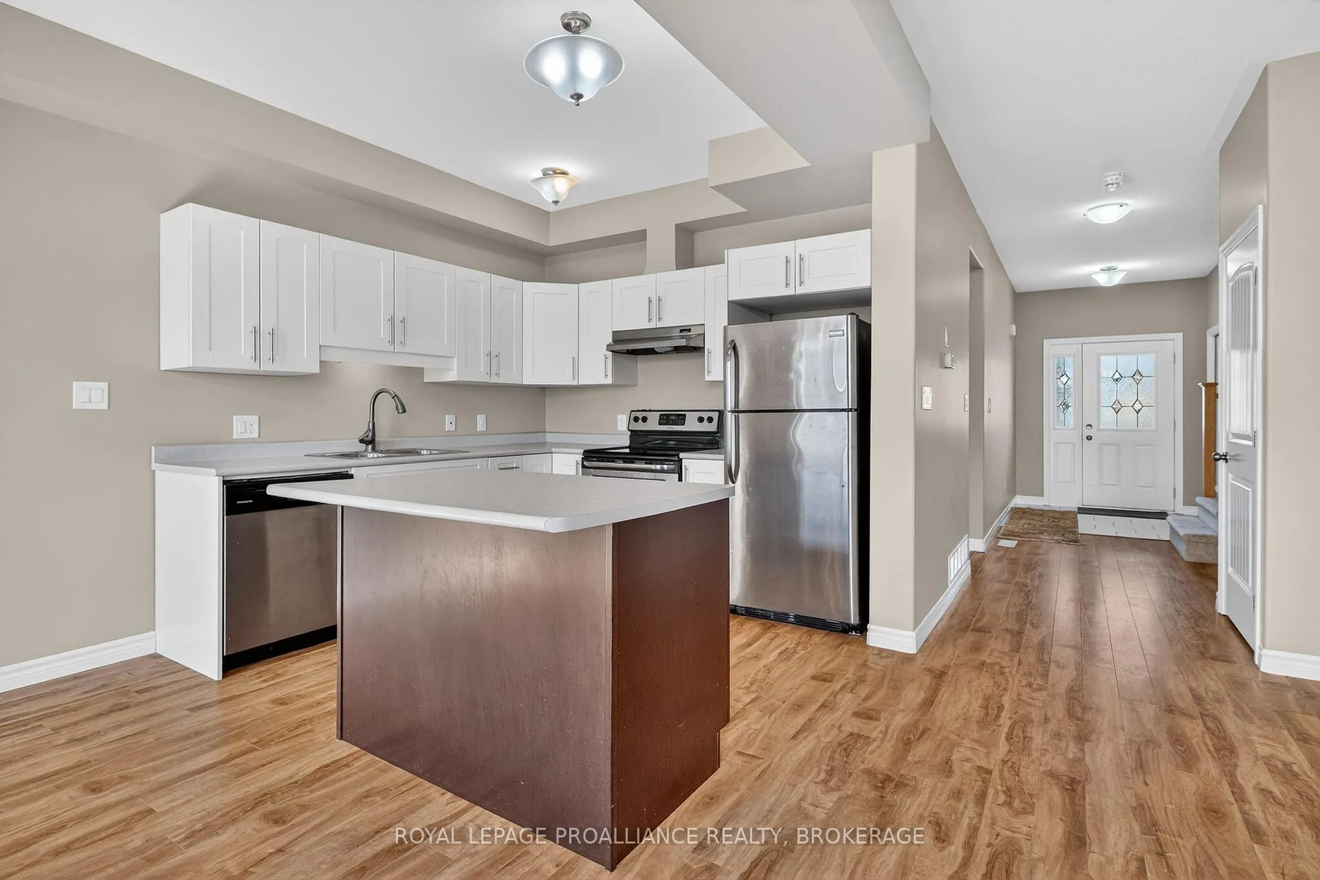 Photo 12 of 953 Blossom Street, Kingston, City Northwest — HOMEH