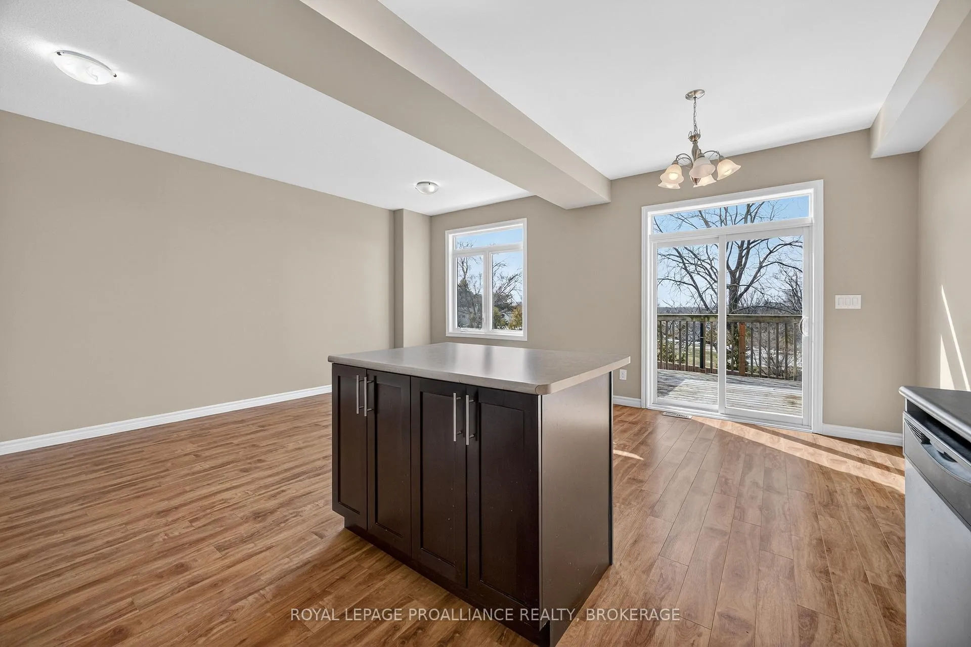 Photo 14 of 953 Blossom Street, Kingston, City Northwest — HOMEH
