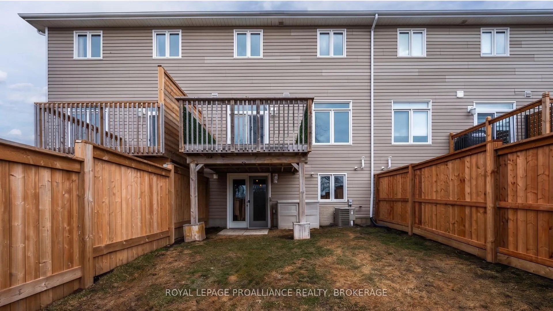 Photo 37 of 953 Blossom Street, Kingston, City Northwest — HOMEH