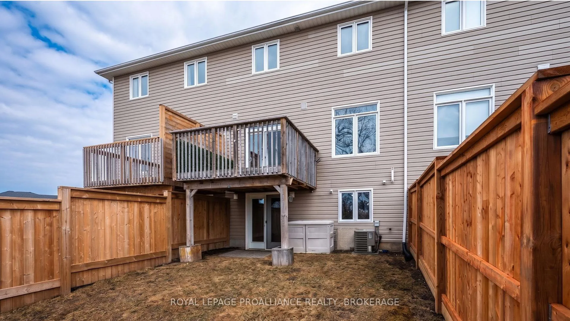 Photo 38 of 953 Blossom Street, Kingston, City Northwest — HOMEH