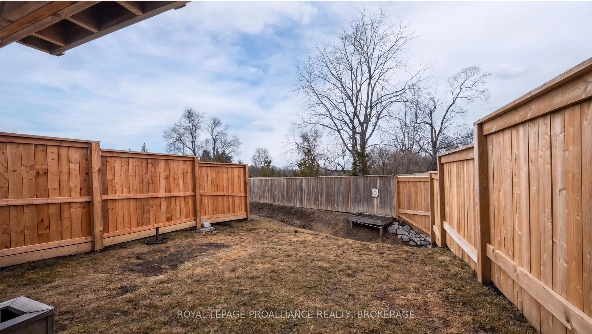 Photo 40 of 953 Blossom Street, Kingston, City Northwest — HOMEH