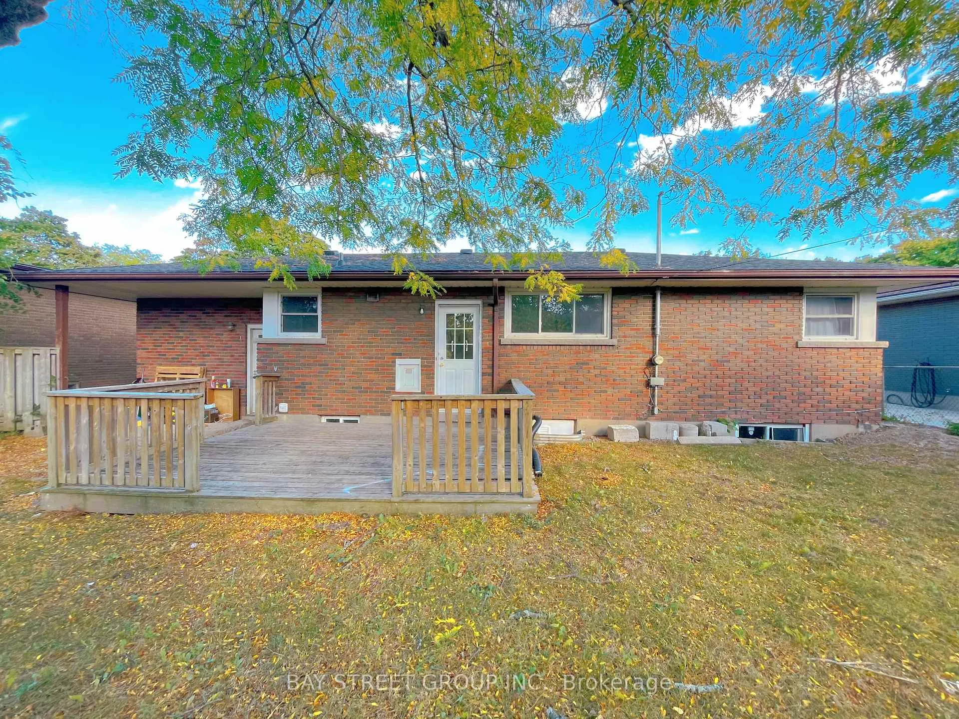 Photo 1 of Unit #Lower, 12 Wakil Drive, St. Catharines, Glendale/Glenridge — HOMEH