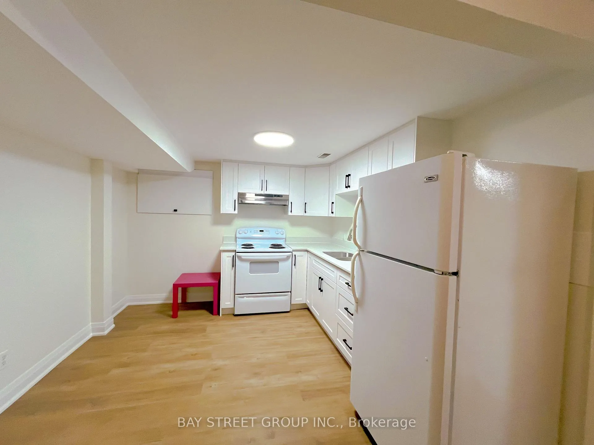 Photo 3 of Unit #Lower, 12 Wakil Drive, St. Catharines, Glendale/Glenridge — HOMEH