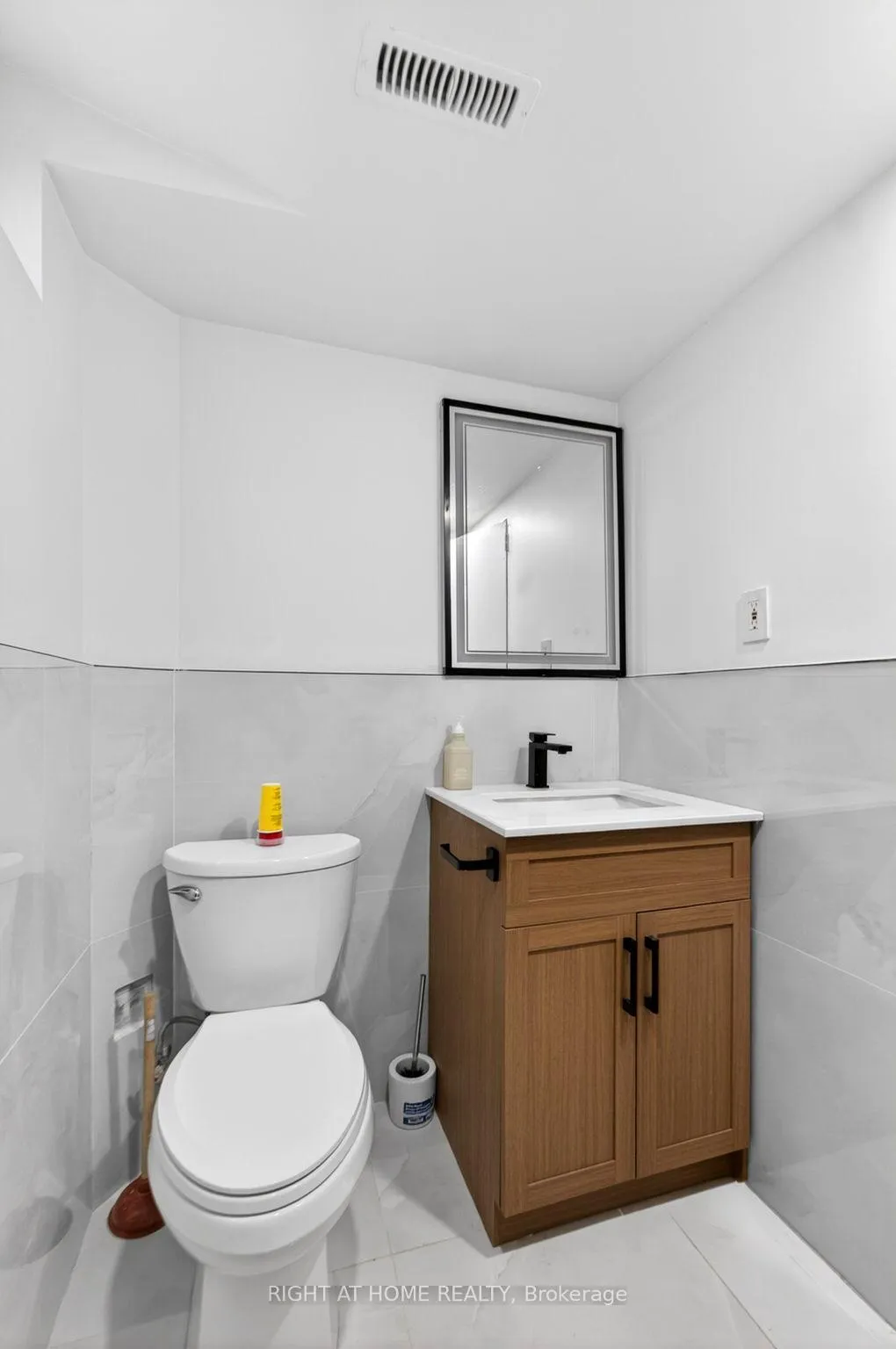 Photo 20 of 20 Cardiff Court, Whitby, Lynde Creek — HOMEH