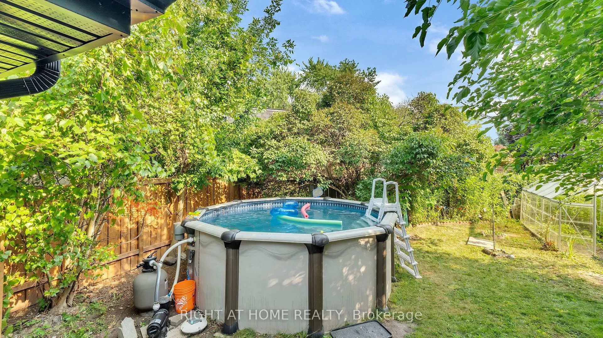 Photo 23 of 20 Cardiff Court, Whitby, Lynde Creek — HOMEH