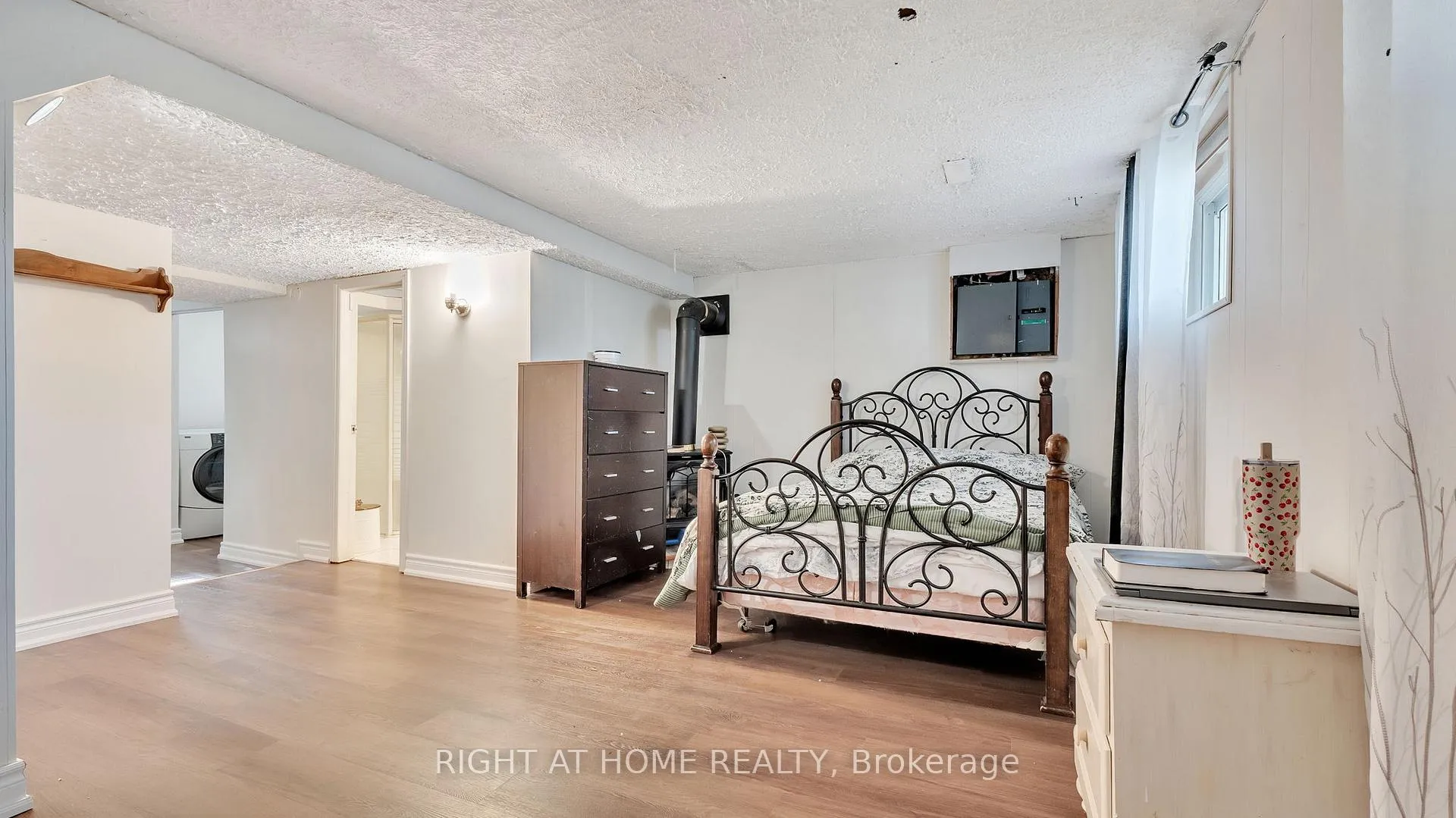 Photo 31 of 20 Cardiff Court, Whitby, Lynde Creek — HOMEH