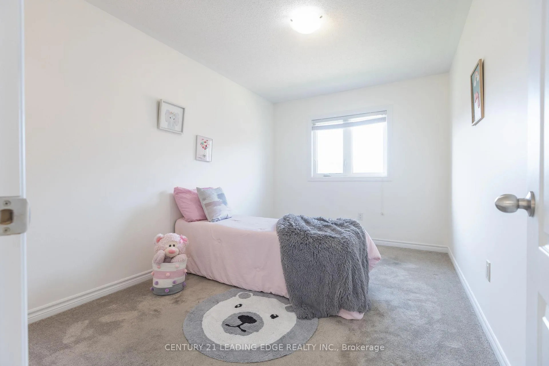 Photo 13 of 8 Bruton Street, Thorold, Thorold Downtown — HOMEH