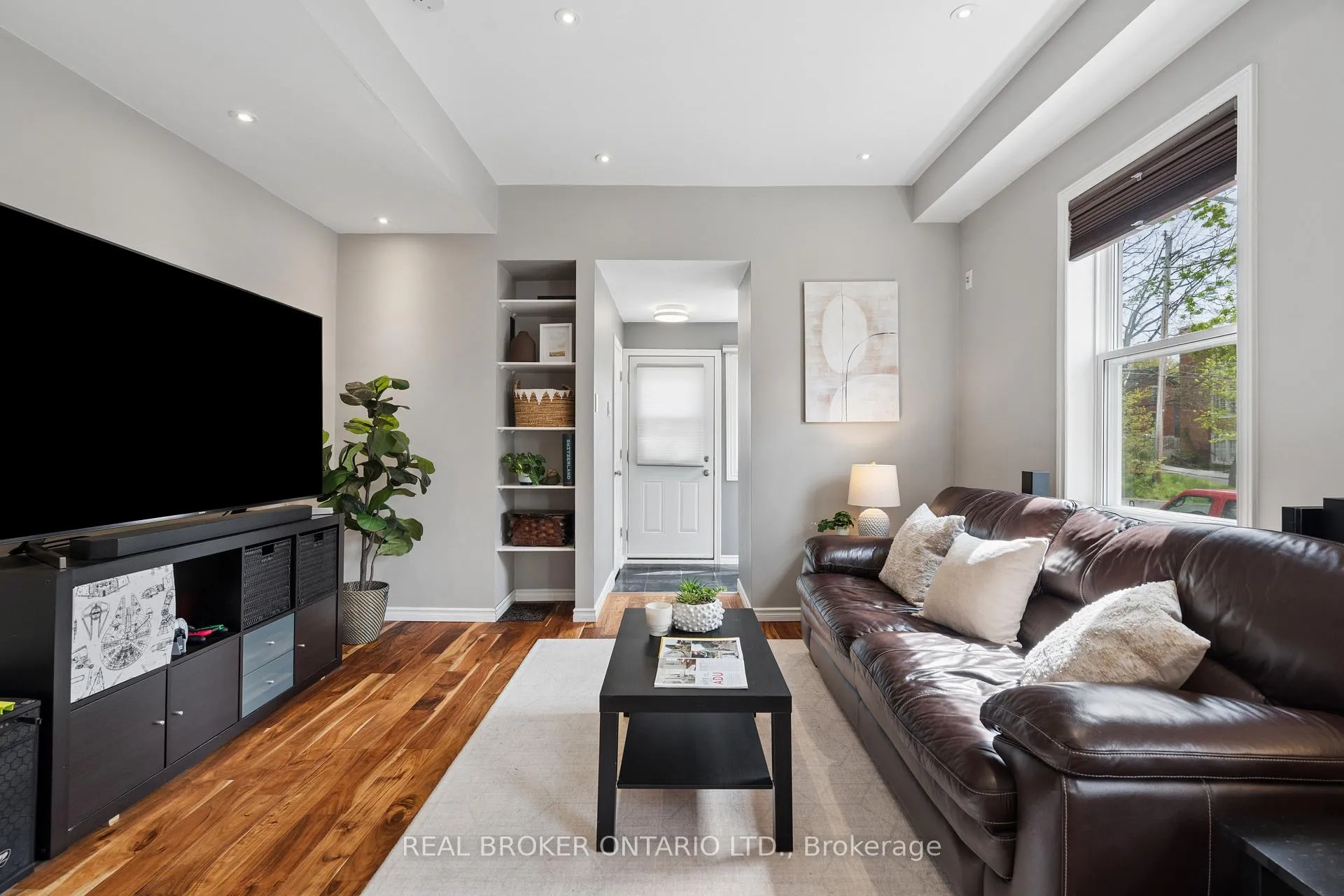 Photo 14 of 26 Dublin Street N, Guelph, Downtown — HOMEH