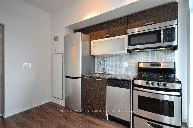 Photo 2 of Unit 823E, 36 Lisgar Street, Toronto, Little Portugal — HOMEH