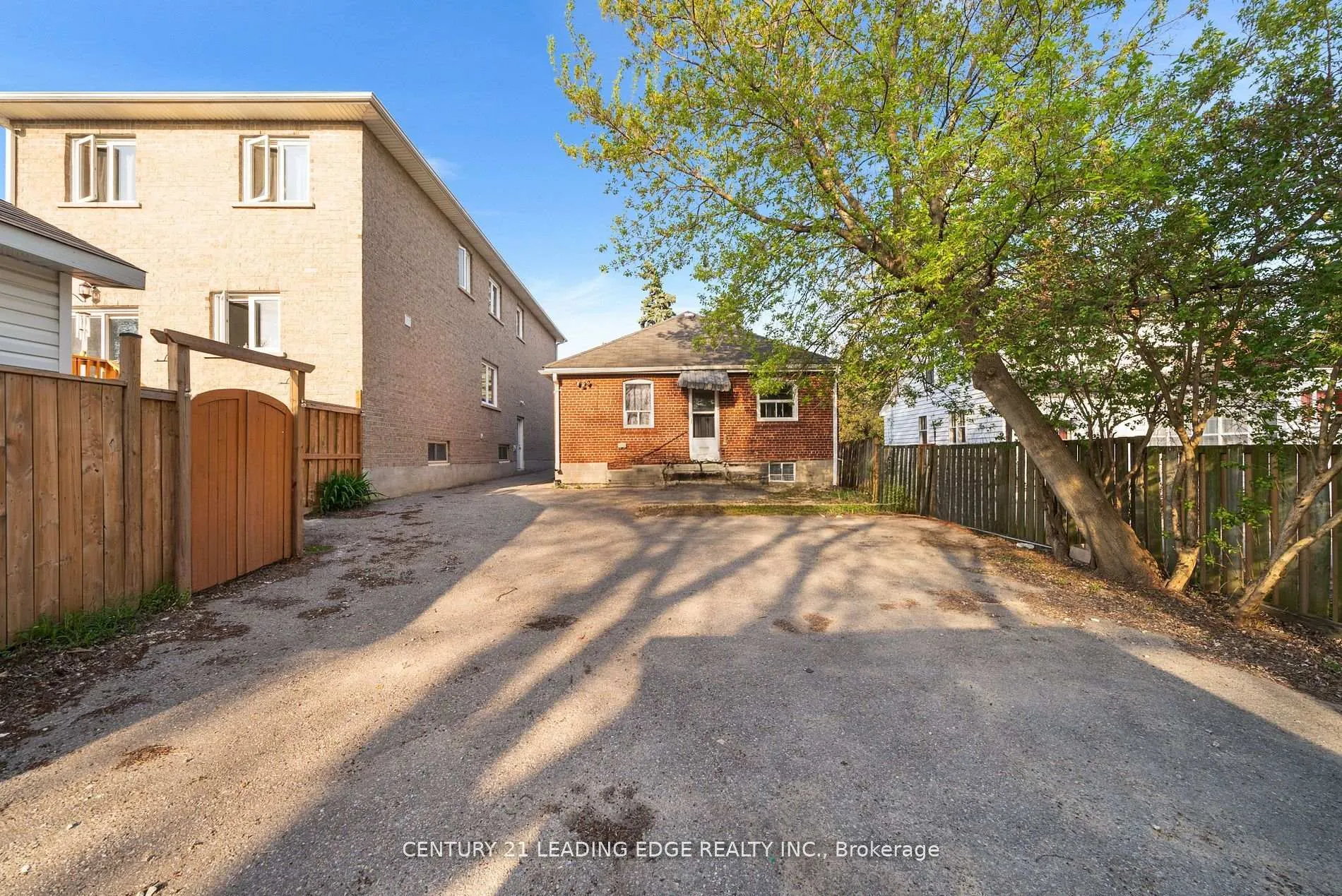 Photo 17 of Unit unit 1B, 620 Birchmount Road, Scarborough, Clairlea-Birchmount — HOMEH