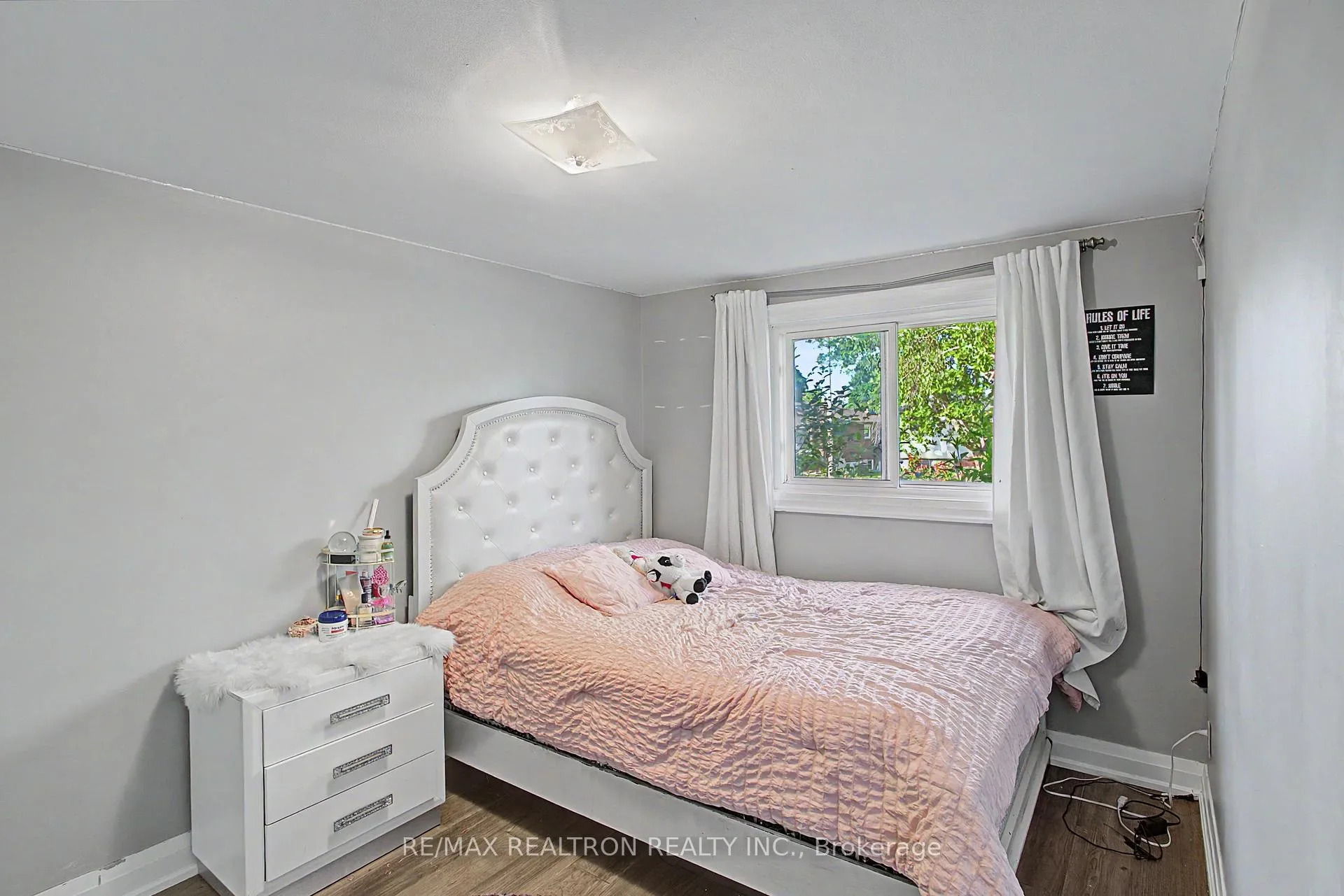 Photo 14 of 6 Turnbull Road, Ajax, South East — HOMEH