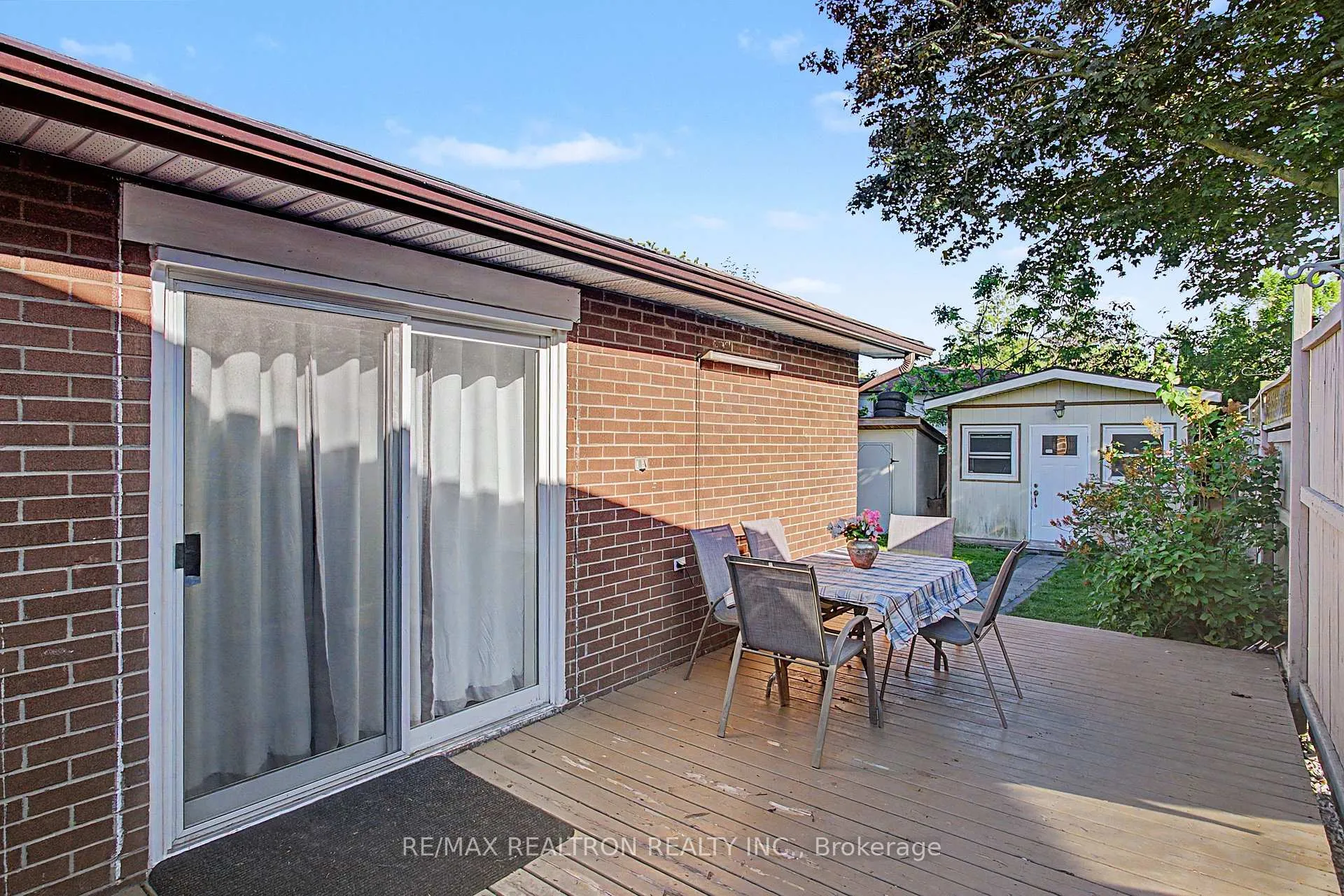 Photo 25 of 6 Turnbull Road, Ajax, South East — HOMEH