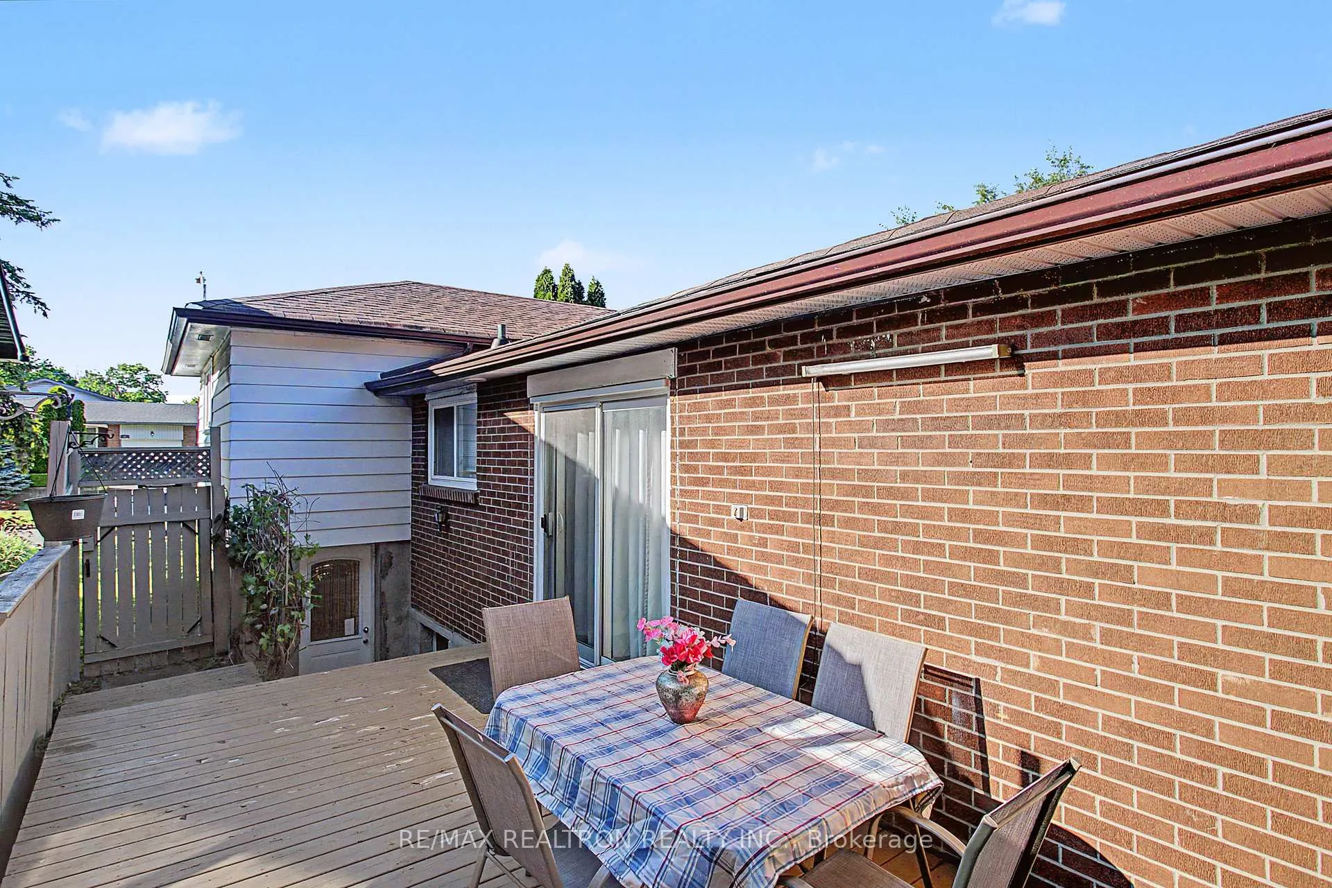 Photo 26 of 6 Turnbull Road, Ajax, South East — HOMEH
