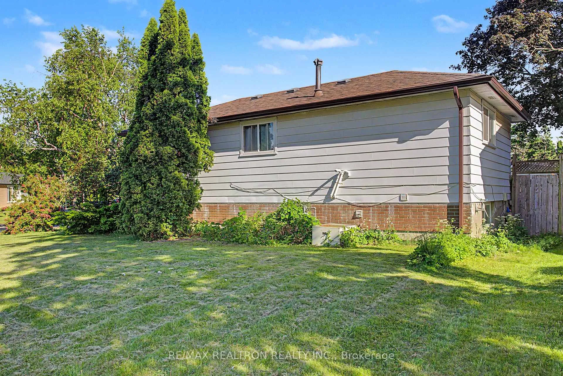 Photo 29 of 6 Turnbull Road, Ajax, South East — HOMEH