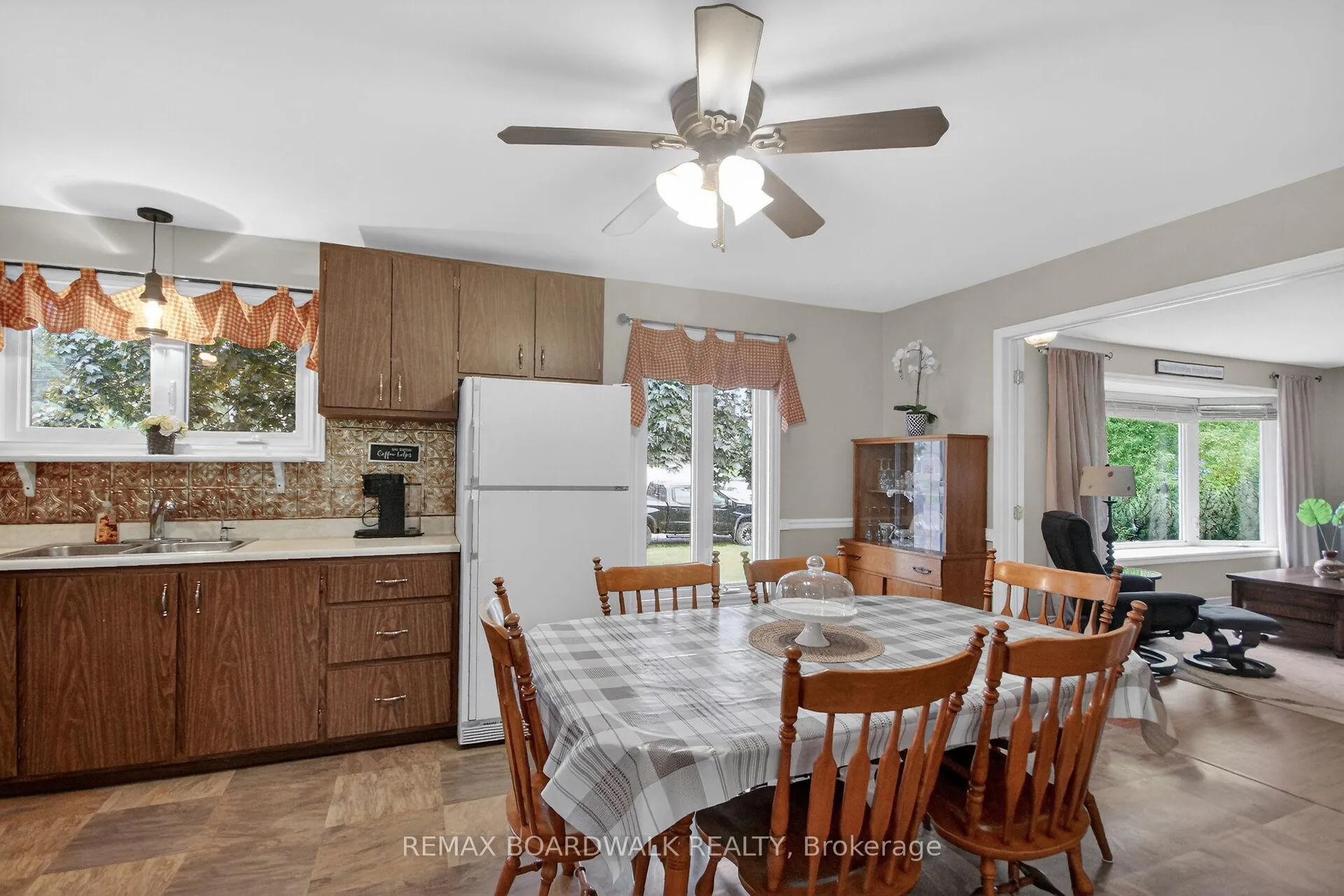 Photo 17 of 6963 Marco Street, Ottawa, Greely — HOMEH
