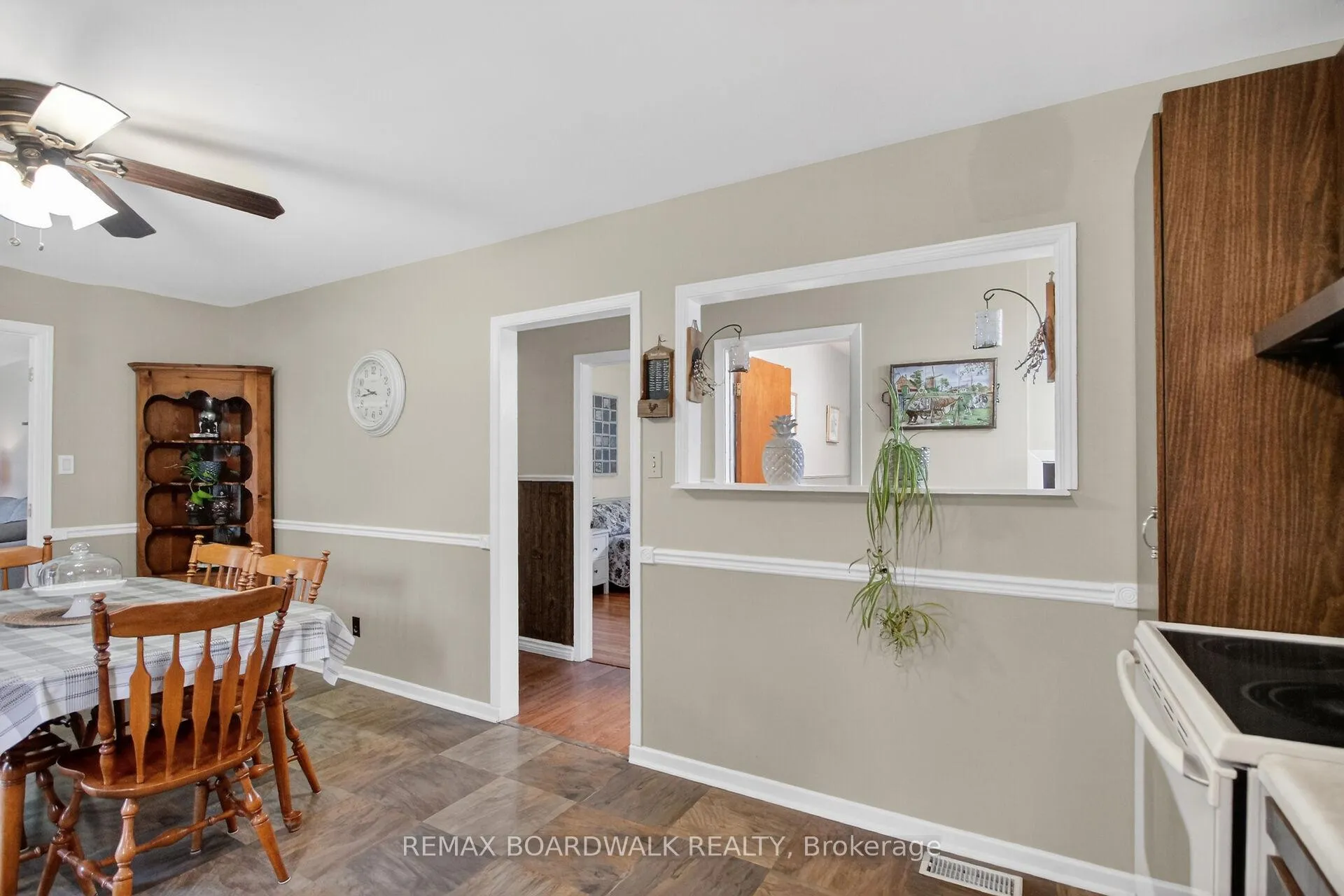 Photo 20 of 6963 Marco Street, Ottawa, Greely — HOMEH