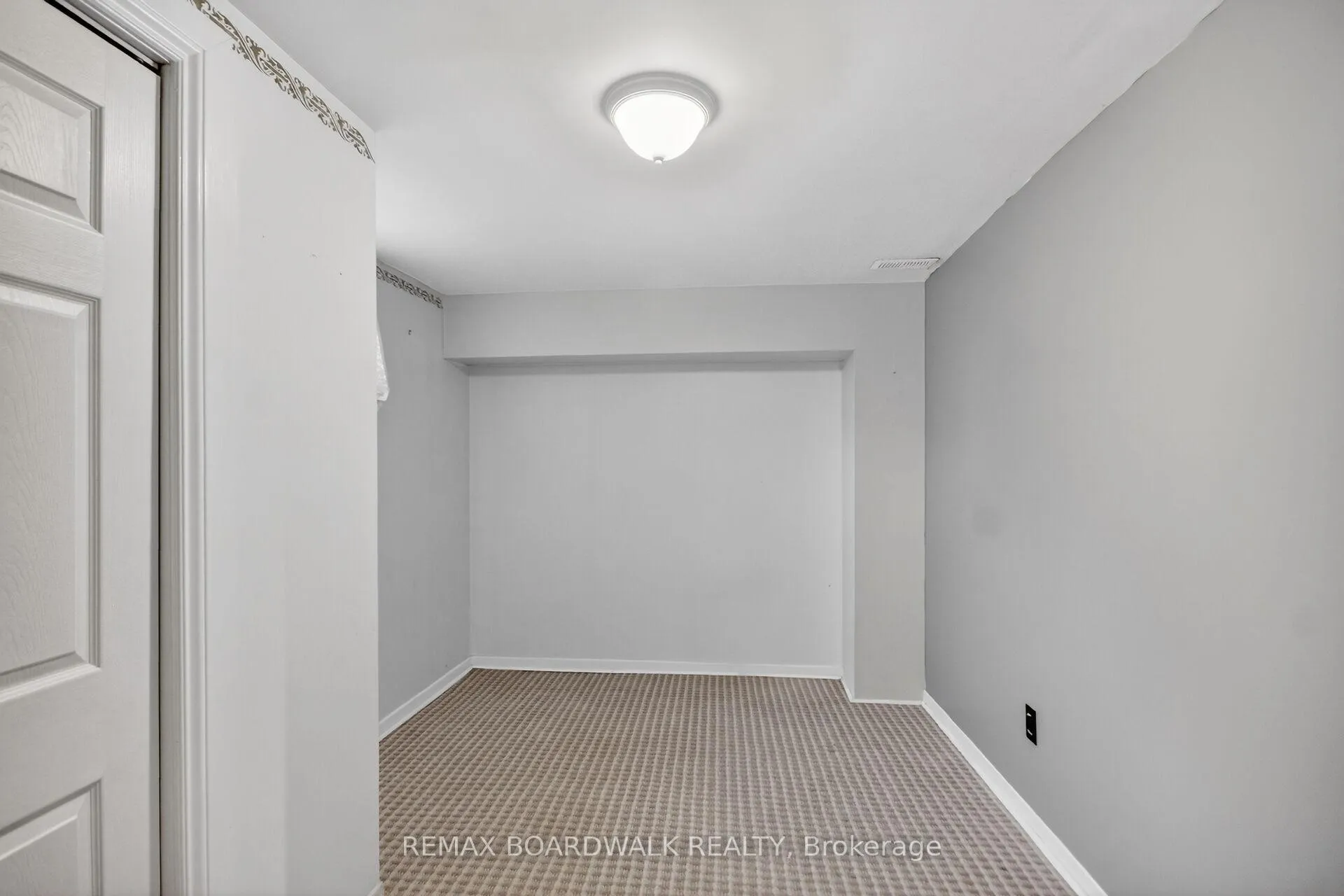 Photo 41 of 6963 Marco Street, Ottawa, Greely — HOMEH