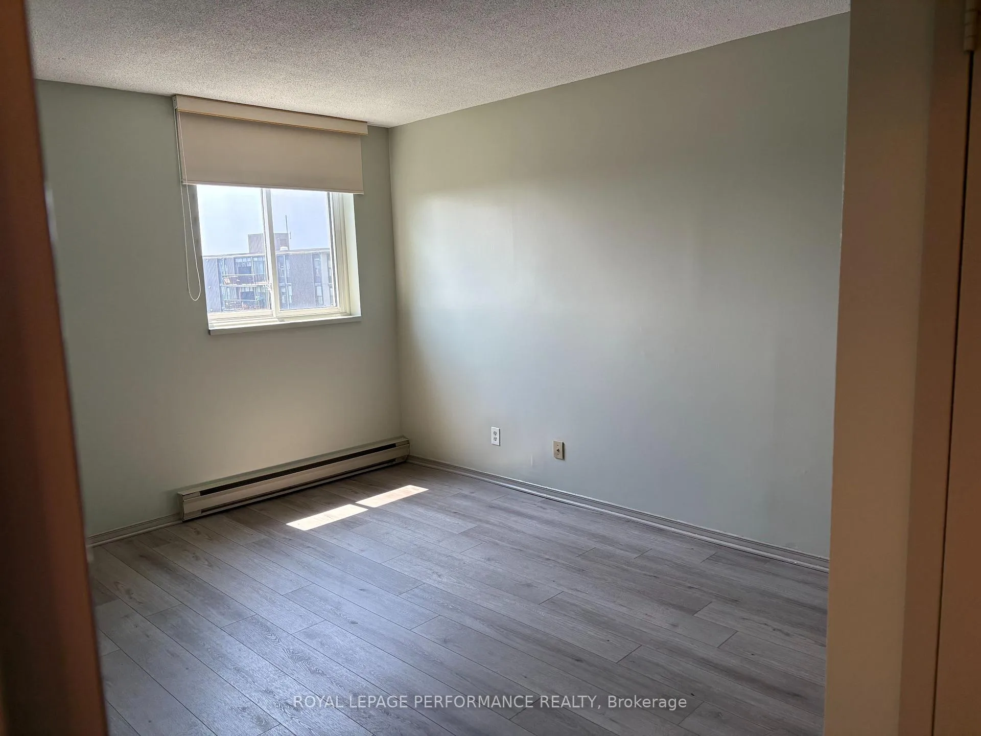Photo 8 of Unit PH8, 1705 Playfair Drive, Ottawa, Playfair Park — HOMEH