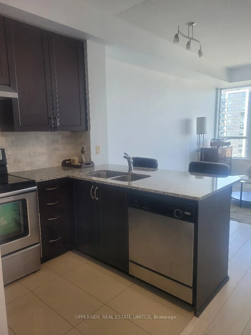 Photo 7 of Unit 1409, 20 North Park Road, Vaughan, Beverley Glen — HOMEH