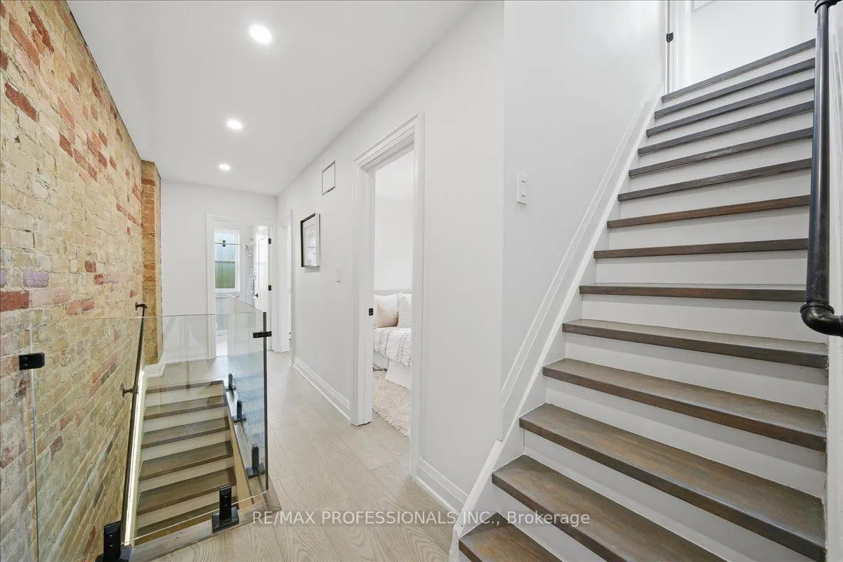 Photo 16 of 777 Dufferin Street, Toronto, Dufferin Grove — HOMEH