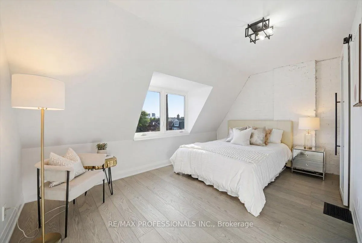 Photo 29 of 777 Dufferin Street, Toronto, Dufferin Grove — HOMEH