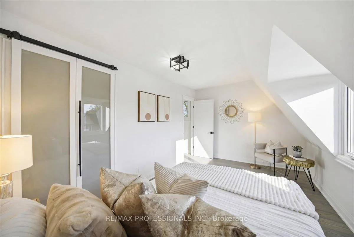 Photo 32 of 777 Dufferin Street, Toronto, Dufferin Grove — HOMEH