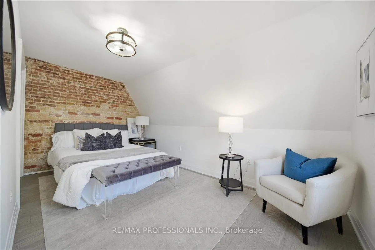 Photo 33 of 777 Dufferin Street, Toronto, Dufferin Grove — HOMEH