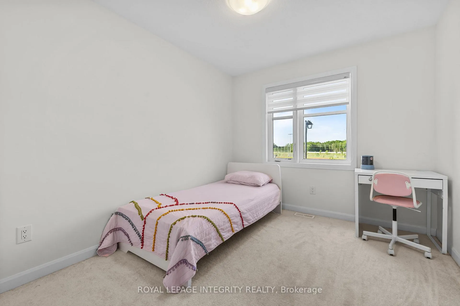Photo 19 of 43 Finglas Court, Ottawa, Barrhaven - Half Moon Bay — HOMEH