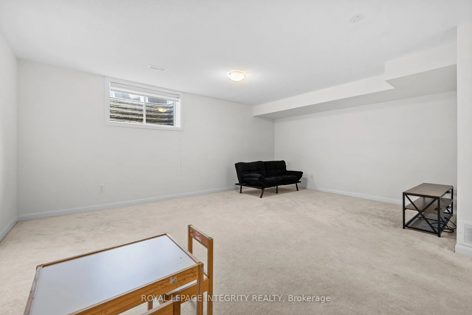 Photo 25 of 43 Finglas Court, Ottawa, Barrhaven - Half Moon Bay — HOMEH