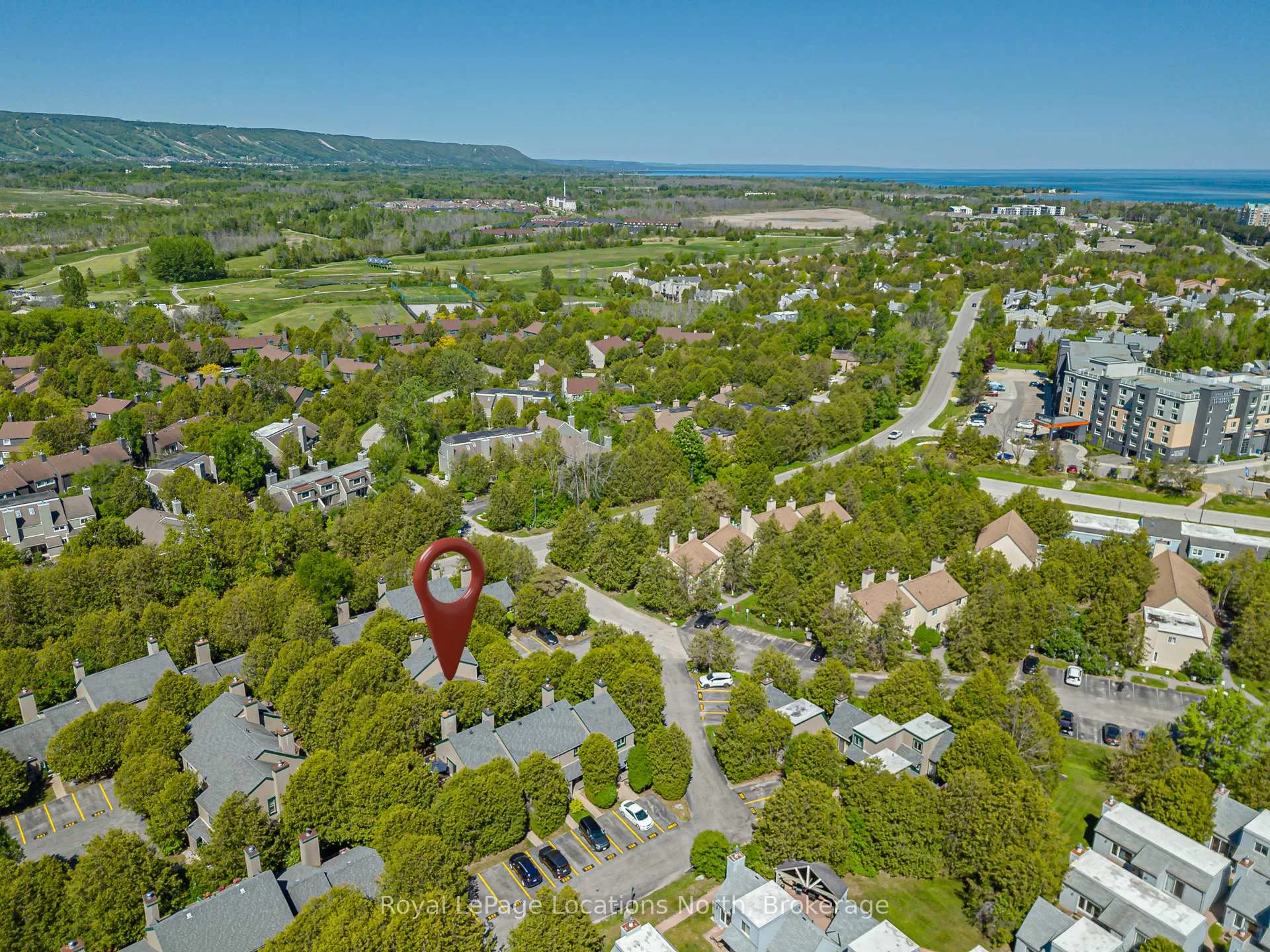 Photo 6 of 5 Dawson Drive, Collingwood — HOMEH