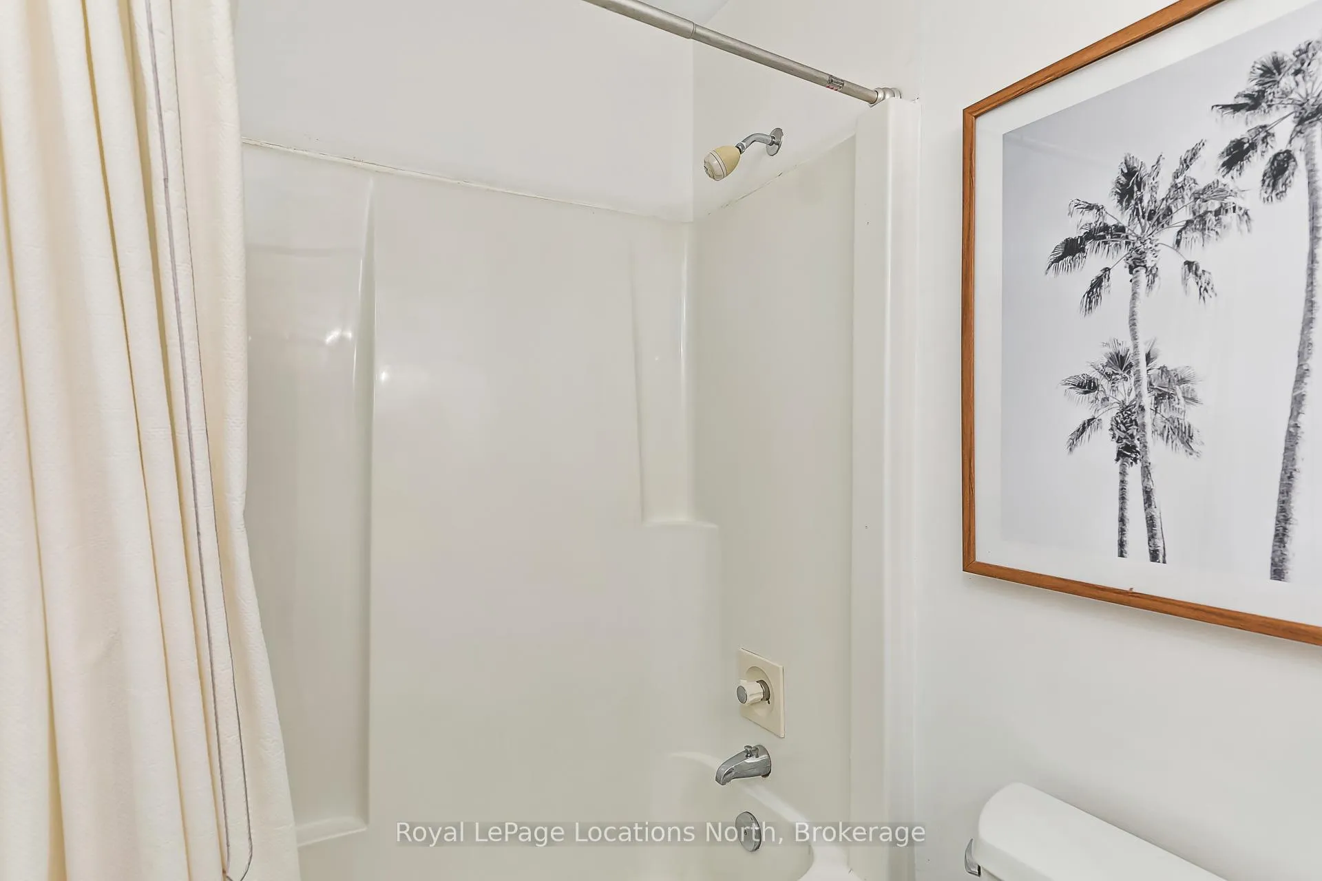 Photo 19 of 5 Dawson Drive, Collingwood — HOMEH