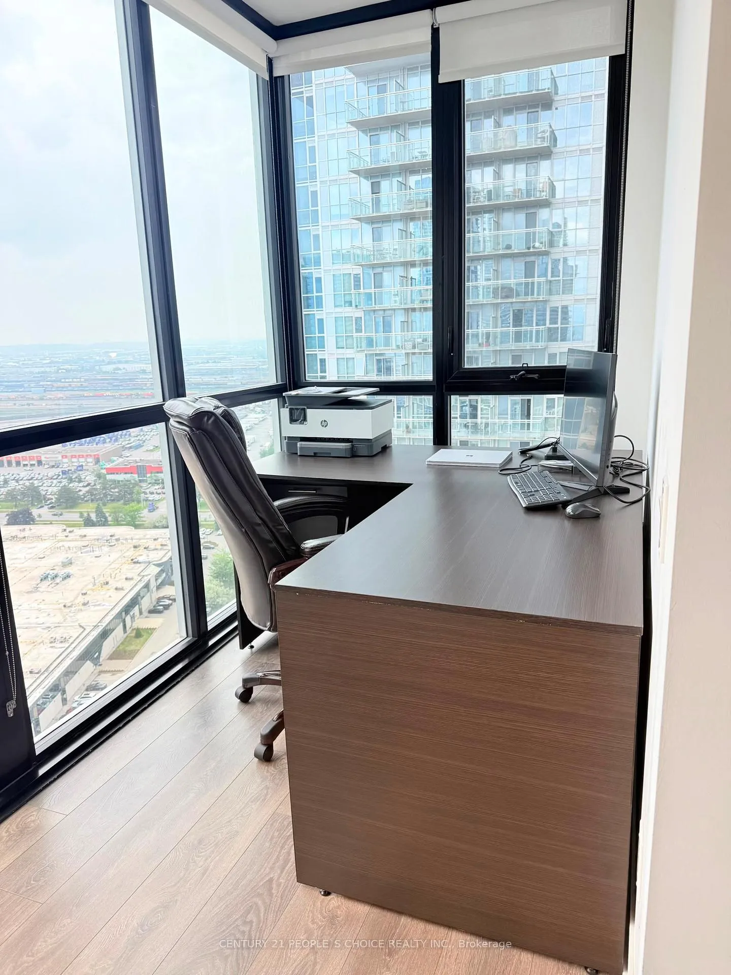 Photo 9 of Unit 2508, 2916 Highway 7, Vaughan, Concord — HOMEH