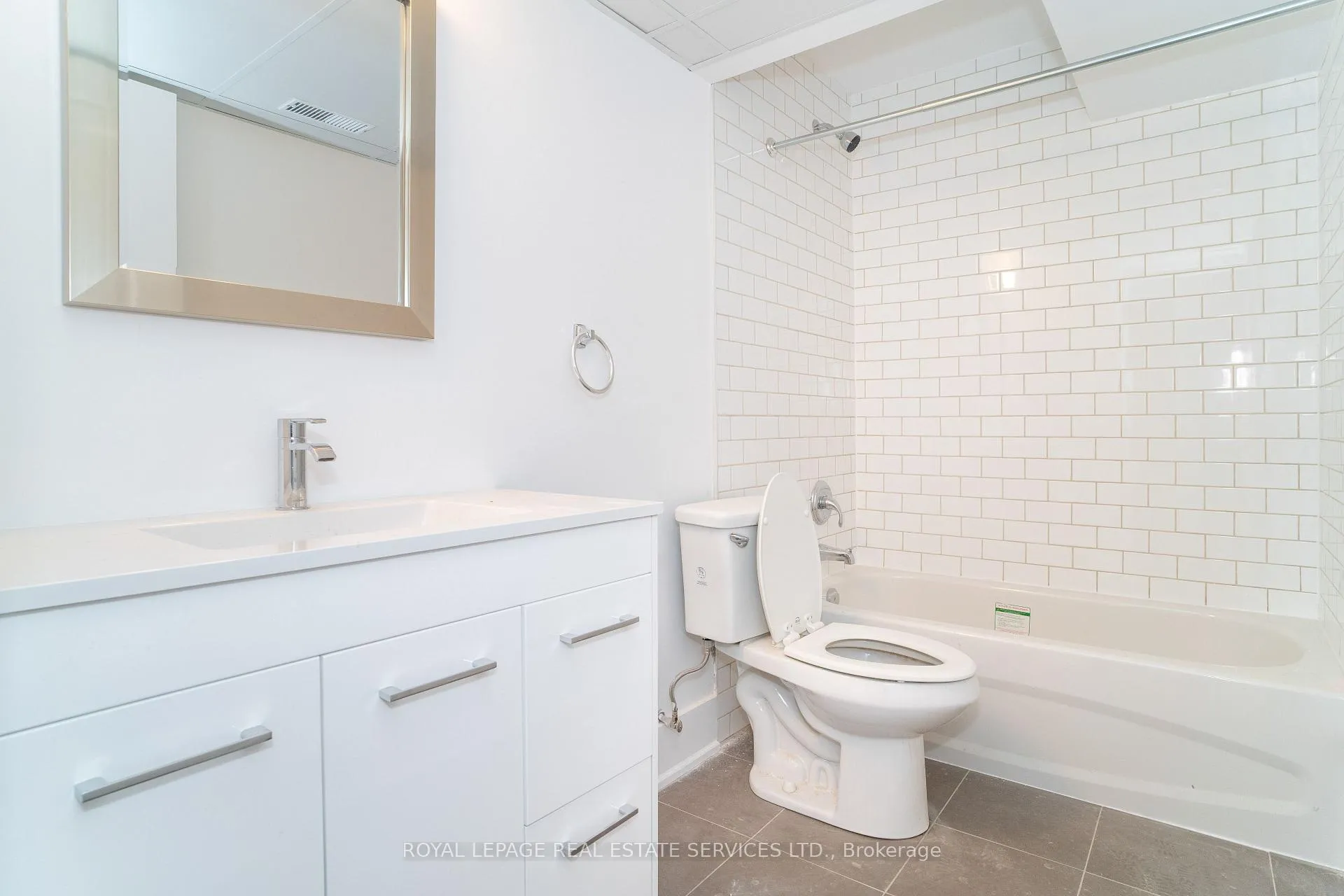 Photo 11 of Unit 2B, 1106 St Clair Avenue W, Toronto, Oakwood Village — HOMEH