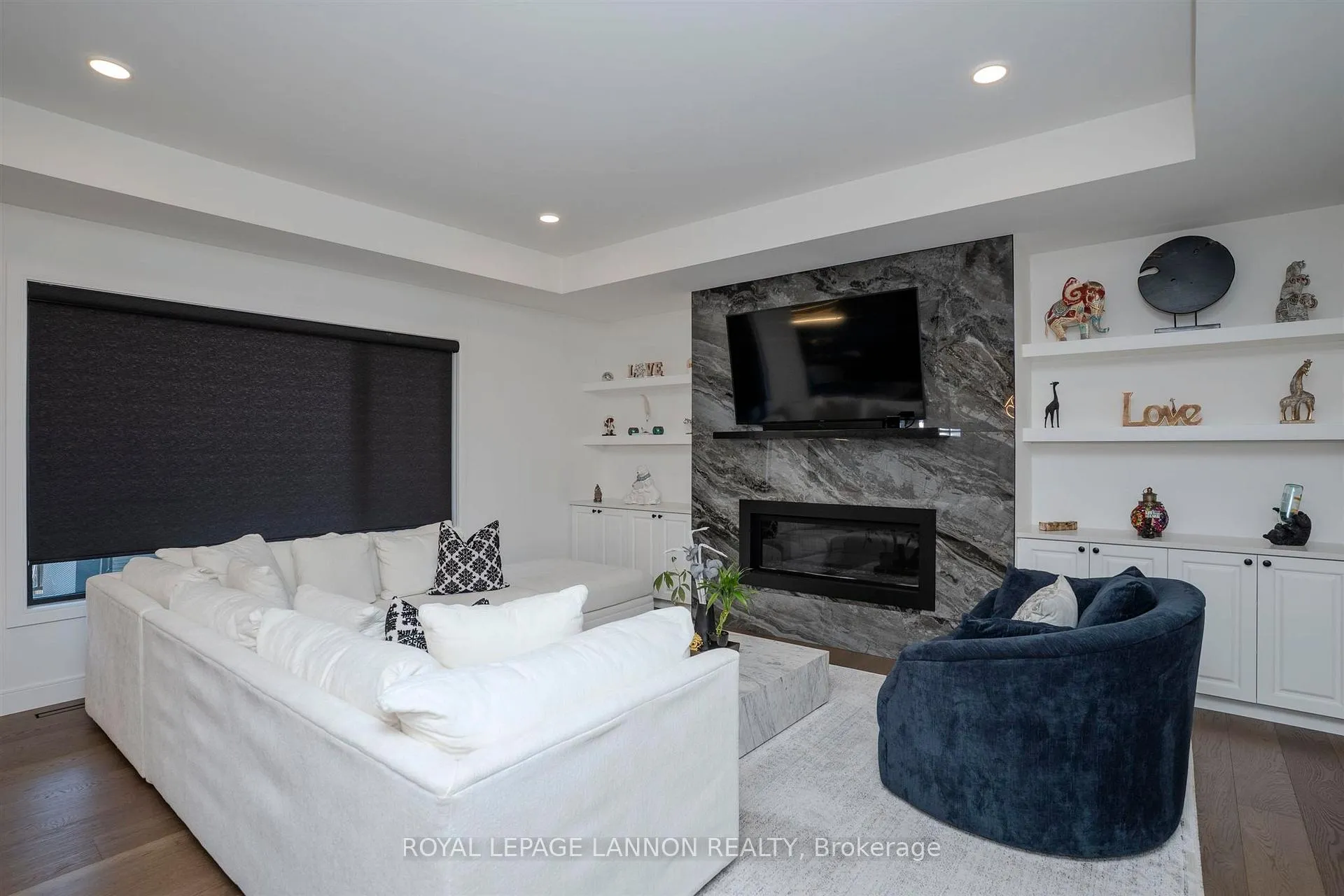 Photo 6 of 2111 Magnolia Drive, Thunder Bay, Parkdale — HOMEH