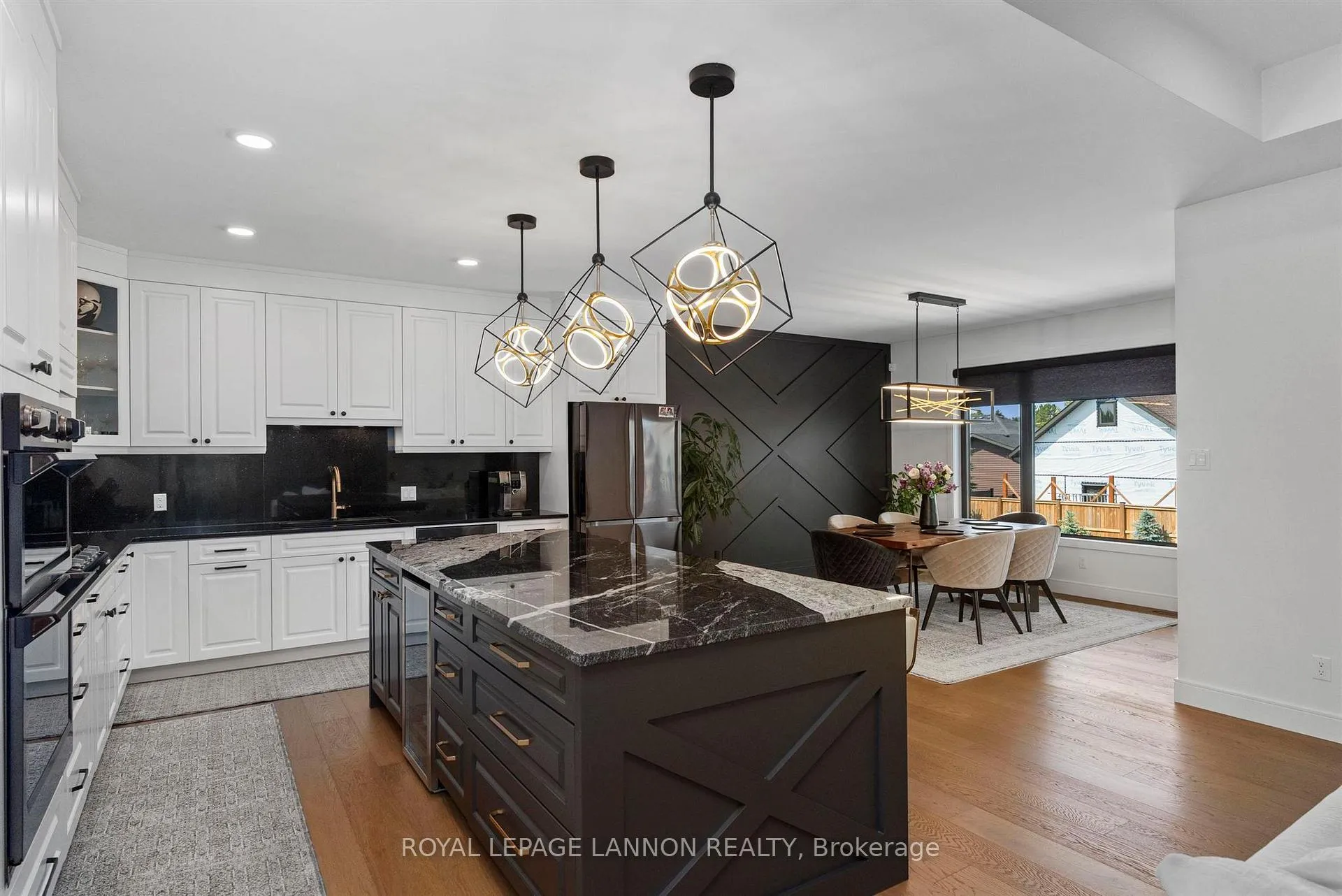 Photo 7 of 2111 Magnolia Drive, Thunder Bay, Parkdale — HOMEH