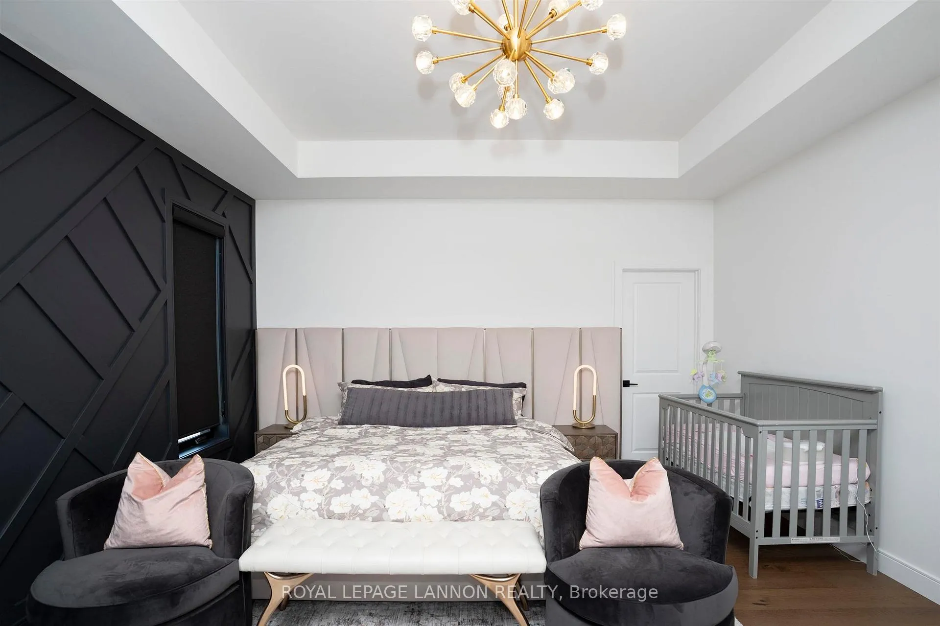 Photo 17 of 2111 Magnolia Drive, Thunder Bay, Parkdale — HOMEH