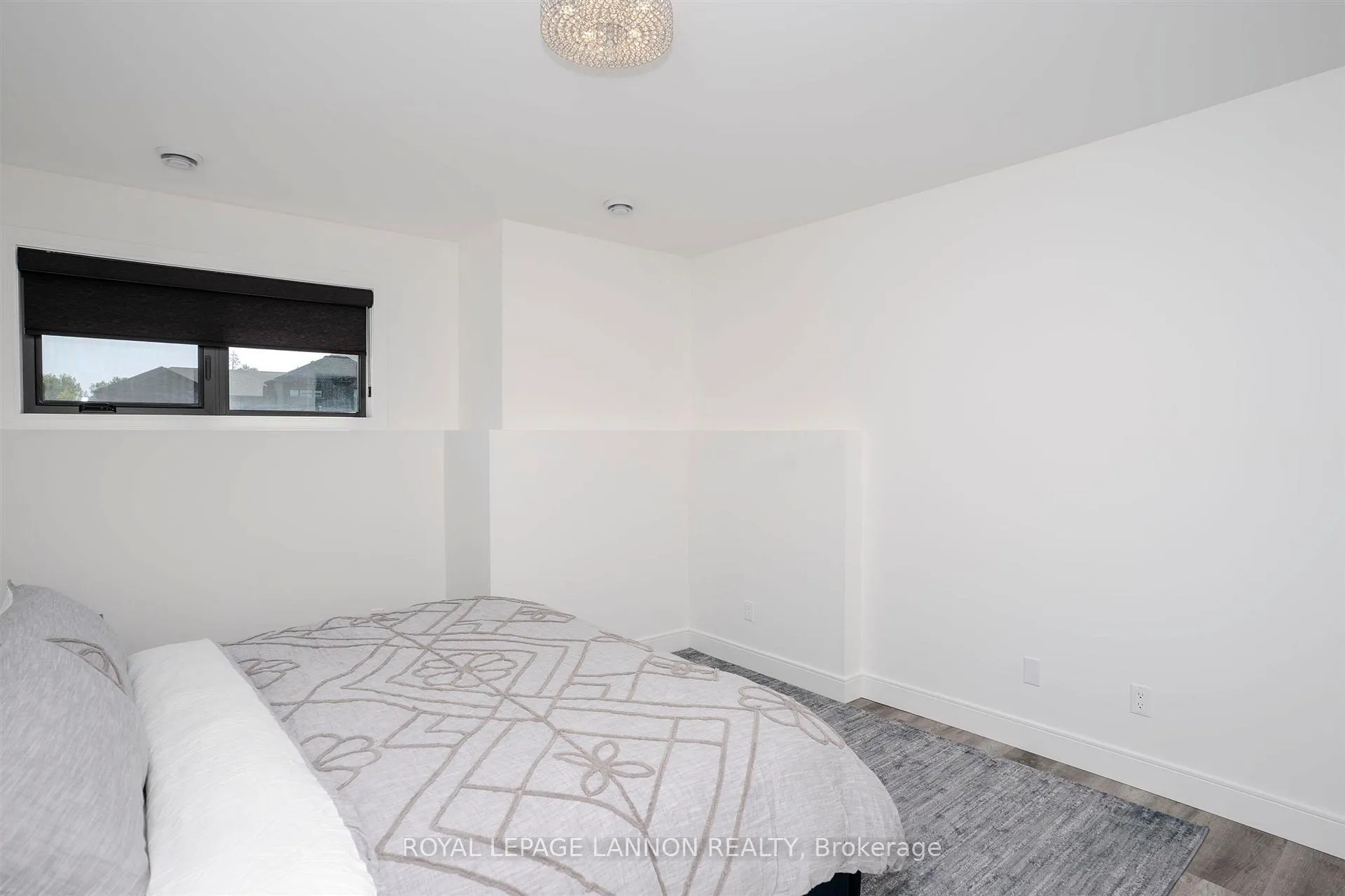 Photo 34 of 2111 Magnolia Drive, Thunder Bay, Parkdale — HOMEH