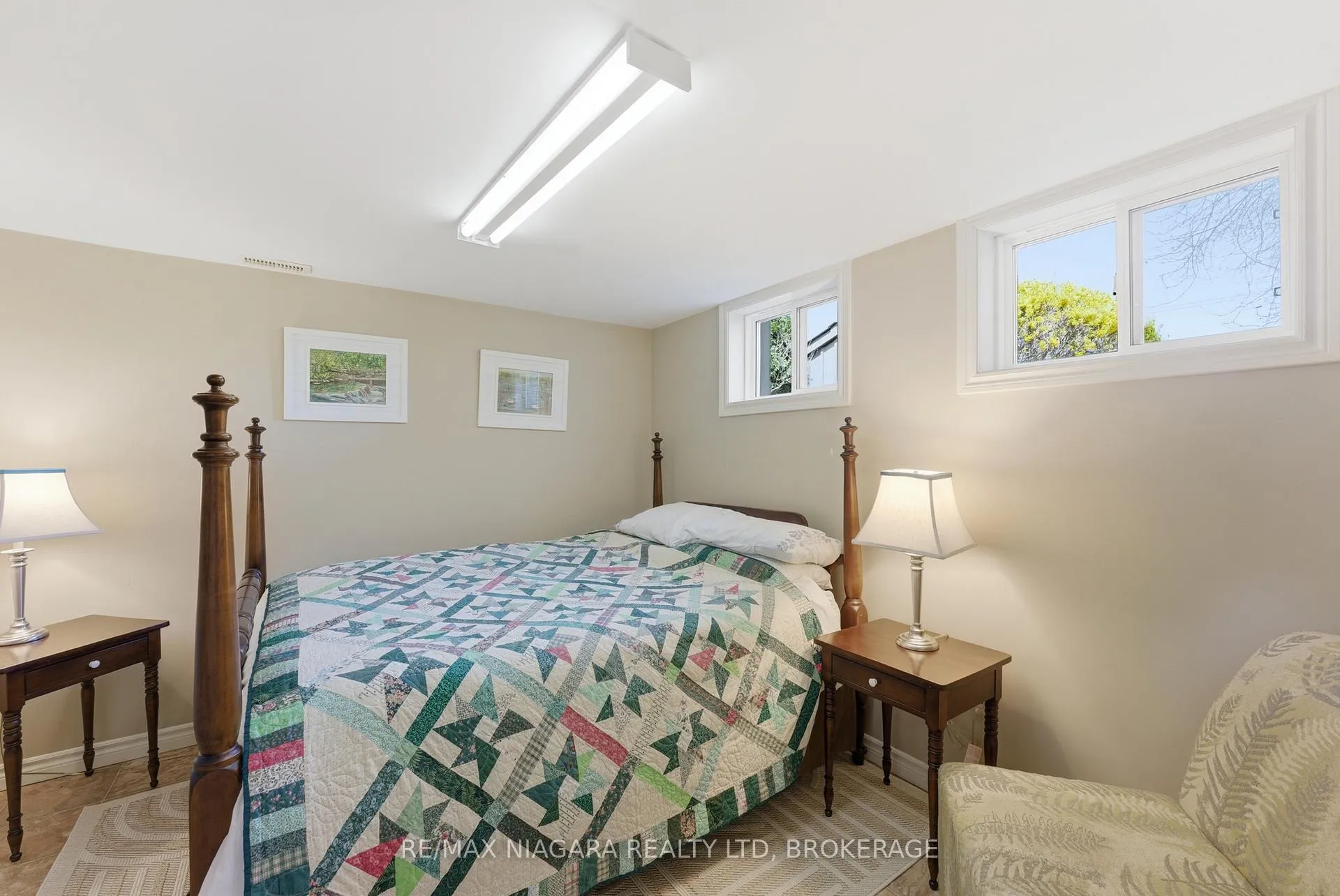 Photo 17 of 181 Woodside Drive, St. Catharines, Glendale/Glenridge — HOMEH