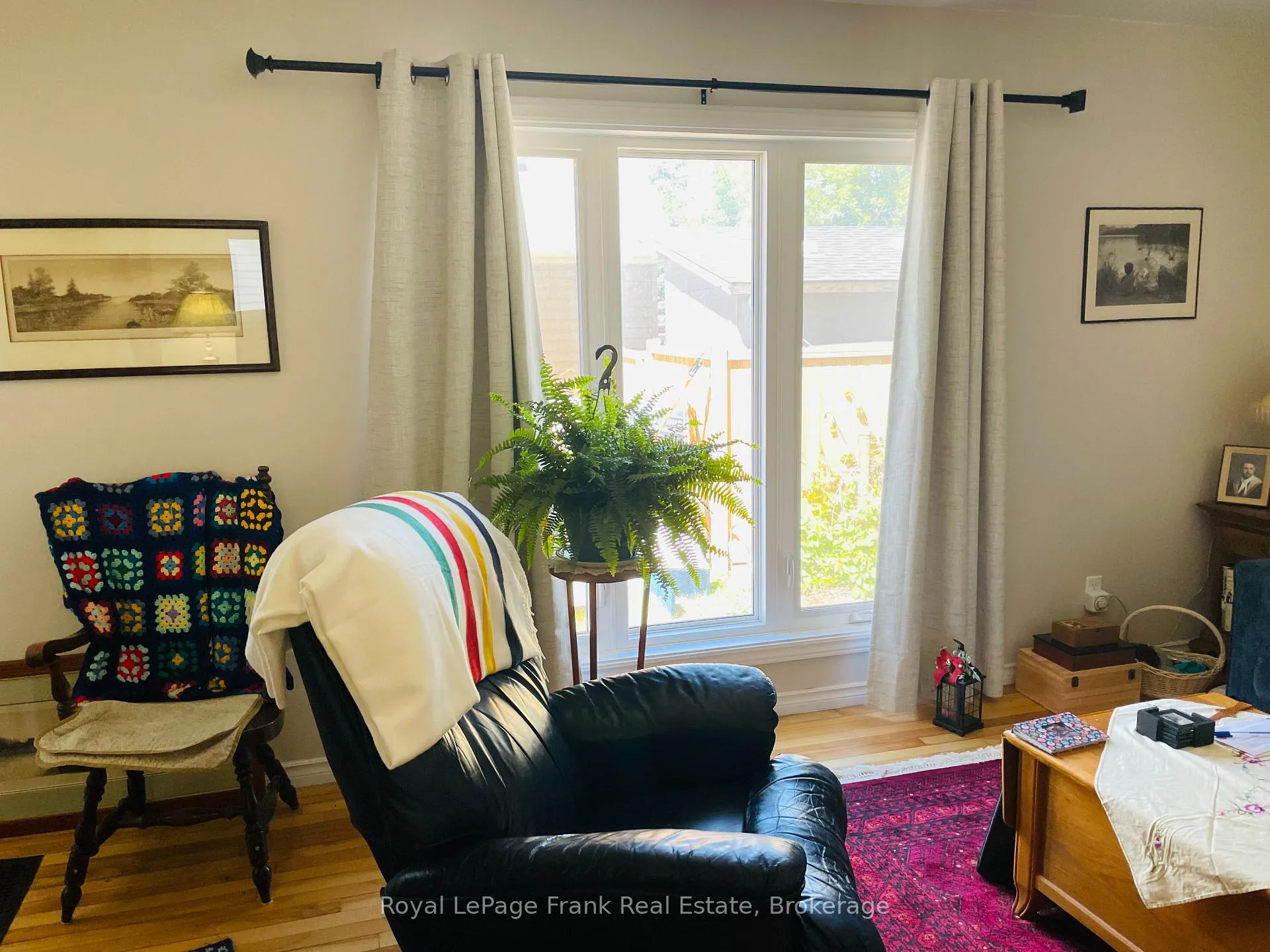 Photo 15 of 438 Rose Avenue, Peterborough, Otonabee Ward 1 — HOMEH
