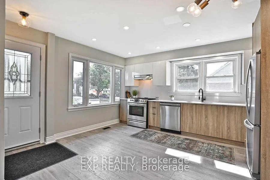 Photo 6 of 778 Drury Lane, Burlington, Brant — HOMEH